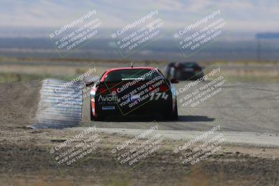 media/Oct-26-2025-CalClub SCCA (Sun) [[8ce1e69566]]/Group 4/Grapevine/